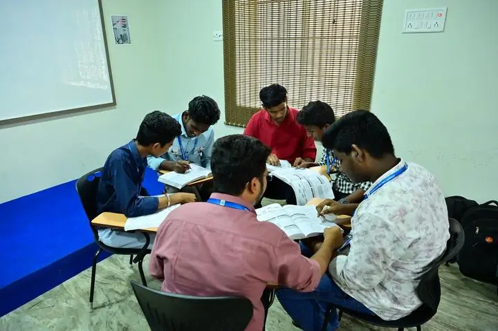 Image gallery marquee