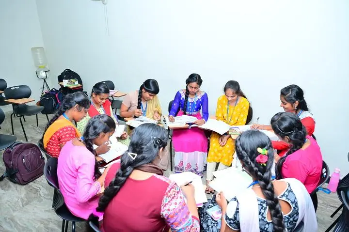 Image gallery marquee